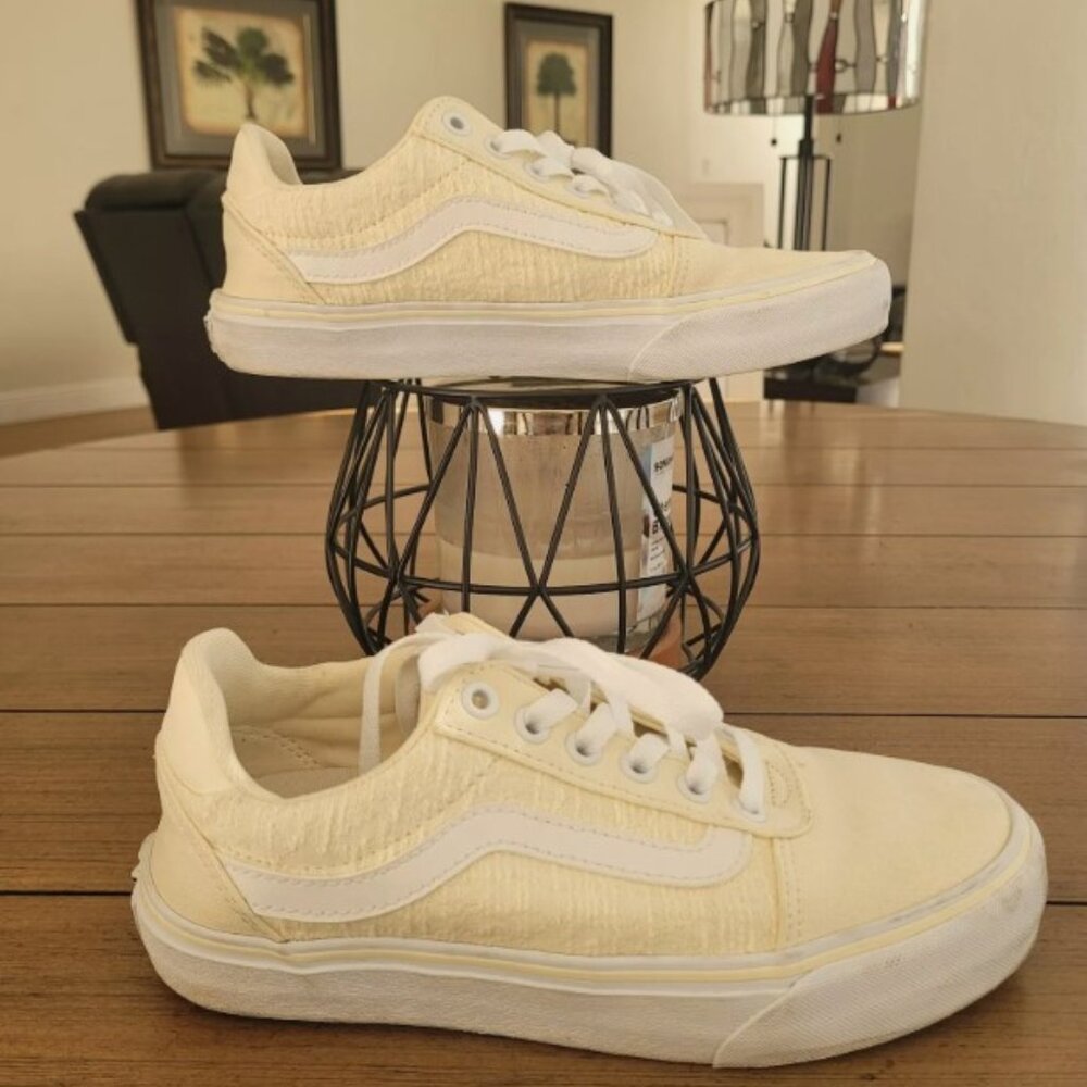 VANS Off the Wall Old Skool Sneakers Women's Cream  ** Size 7 ** GUC!!